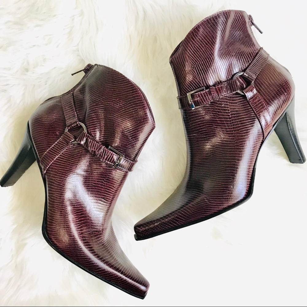 ANTONIO MELANI Burgundy Lizard-Embossed Pointed Toe Ankle Boots